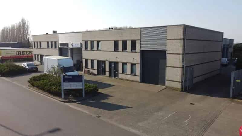Bedrijfshal Hellevoetsluis | Zoek bedrijfshallen te huur: Christiaan Huygensweg 8-a 3225 LD Hellevoetsluis 