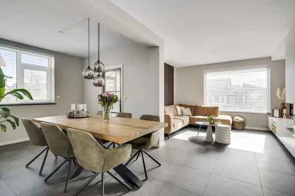 Instapklare 2-onder-1-kapwoning Ell