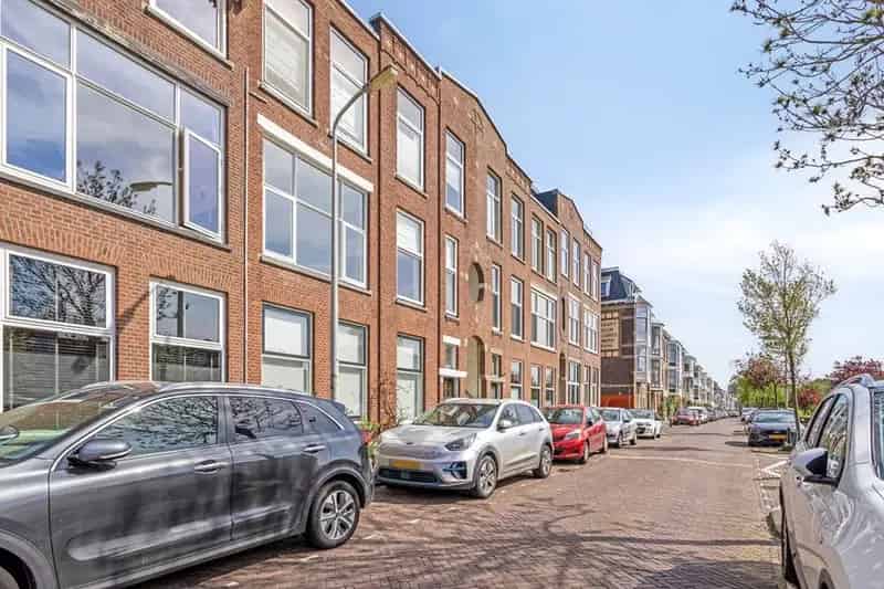 Ruim appartement Valkenboskade 2 slaapkamers 2 balkons
