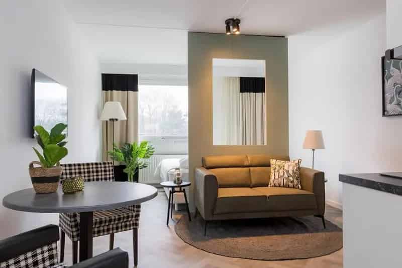 Studio 30m2 Gemeubileerd  Fitness Buitenterrein