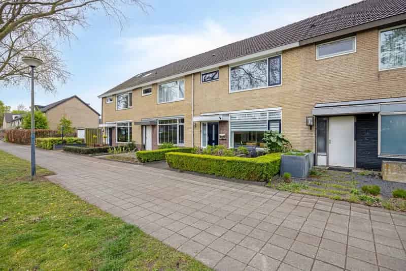 Ruime gezinswoning 4 slaapkamers Oosterhout