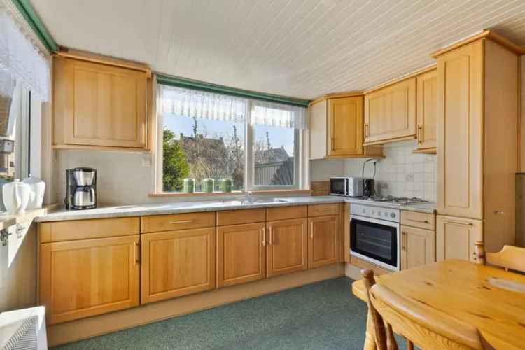 Huis te koop Oud Monnickendam 3 slaapkamers ruime tuin