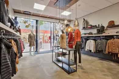 212 m2 Winkelruimte te Huur Helmond Toplocatie