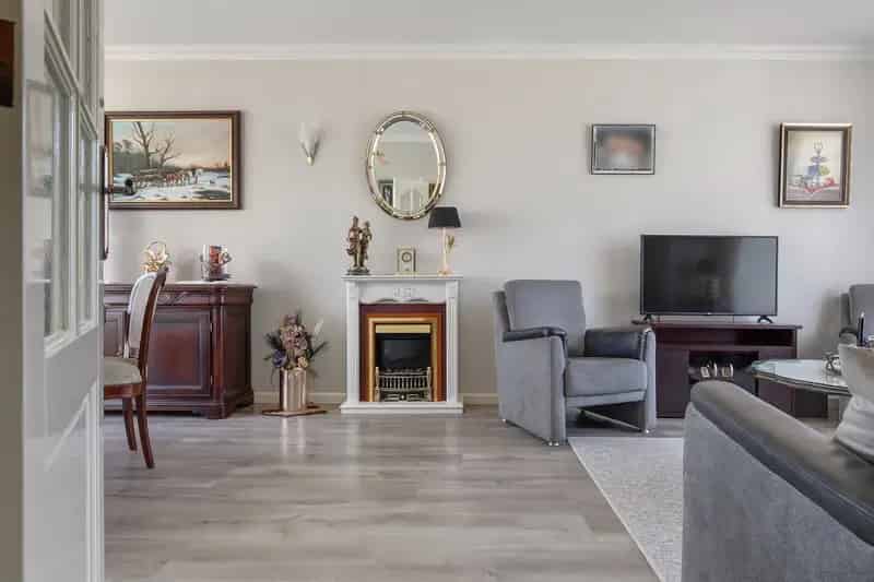 Huis te koop Volendam: Ruime hoekwoning met 4 slaapkamers