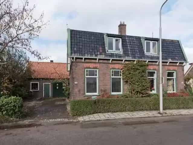 Dubbel woonhuis met schuur Aalsmeer Ringvaart