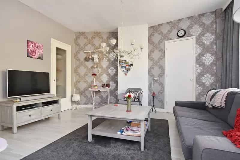 Appartement 55m2 te koop Den Haag starters woning renovatie nodig