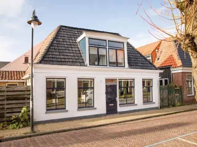 Karakteristiek woonhuis Makkum gerenoveerd