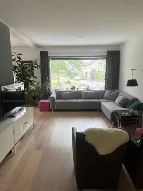 8 Kamer 2 Onder 1 Kap Woning 111m2 Velp GE