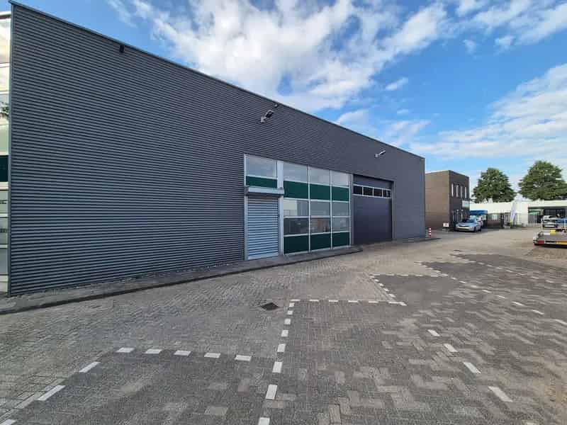 Bedrijfshal te Huur Alblasserdam 195m²