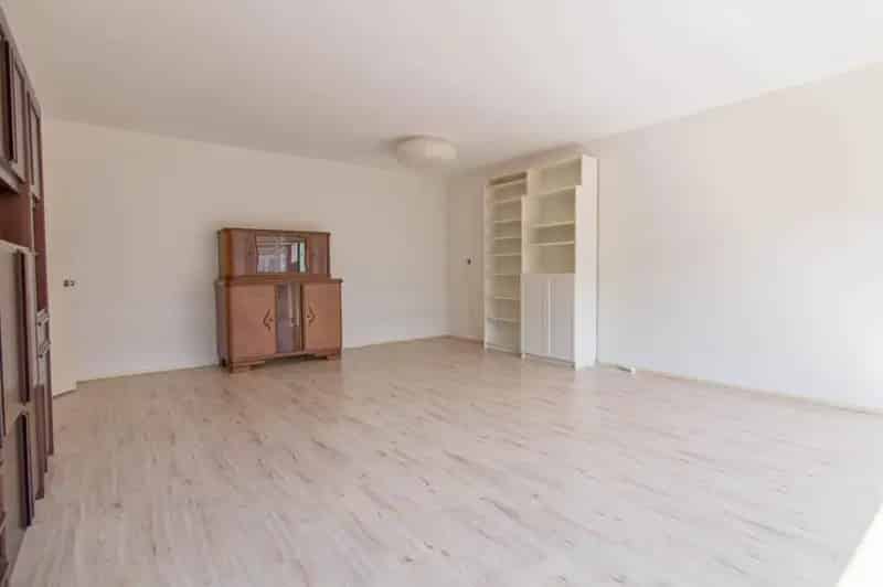 2-Kamer Appartement Benoordenhout Ruim Balkon Prive Parkeerplaats