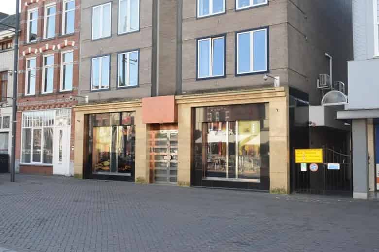 295 m2 winkelruimte te huur in Roosendaal