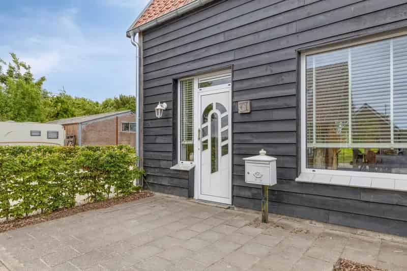Sfeervolle jaren 20 woning met polderzicht te koop