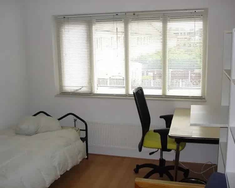 Gemeubileerde Kamer te Huur Lisse