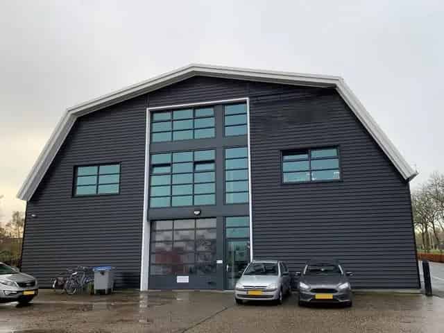 Garagebox Bergambacht 25m² te huur Opslag Unit