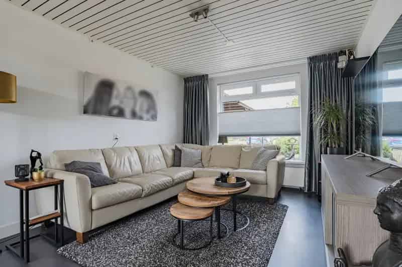 Ruime Hoekwoning Zuidtuin Carport 3 Slaapkamers Energielabel B