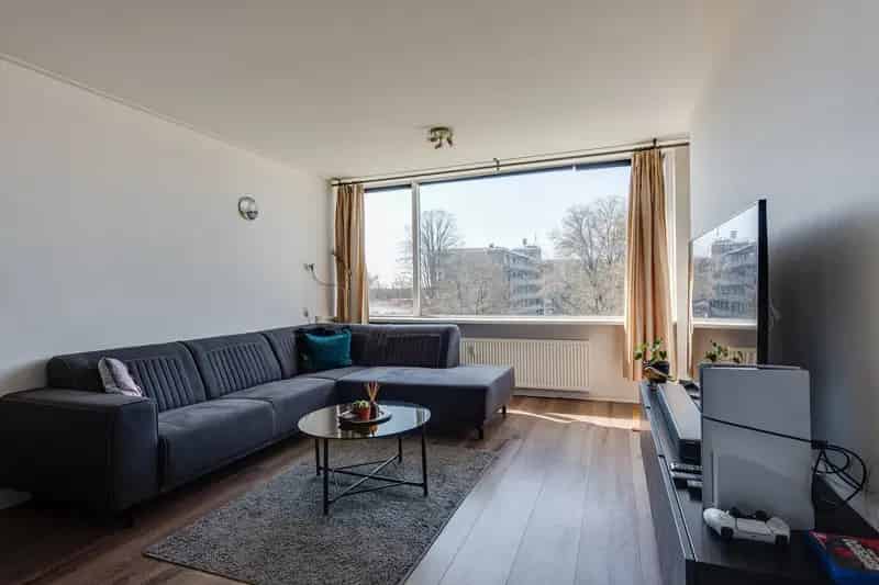Appartement te koop Soest: Instapklaar 4-kamer appartement met balkon