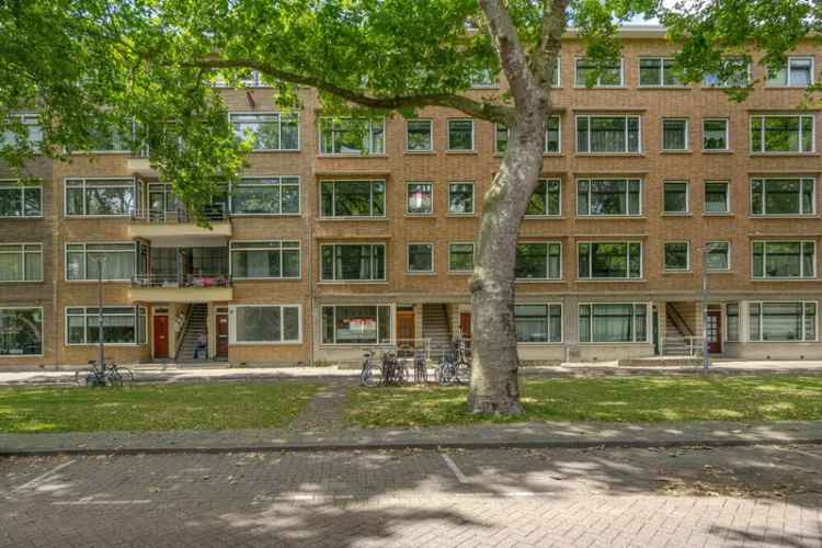 Portiekwoning Te Koop in Rotterdam, Zuid-Holland