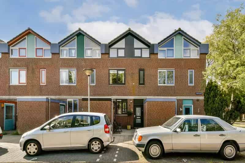 Huis te koop Zaandam 5 slaapkamers grote tuin energielabel A