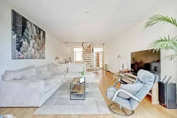 Ruime Familiewoning 4 slaapkamers Zalmplaat