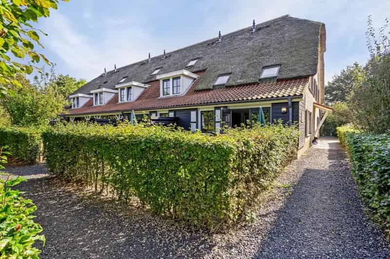 Luxe 6-Persoons Vakantiewoning Burgh-Haamstede
