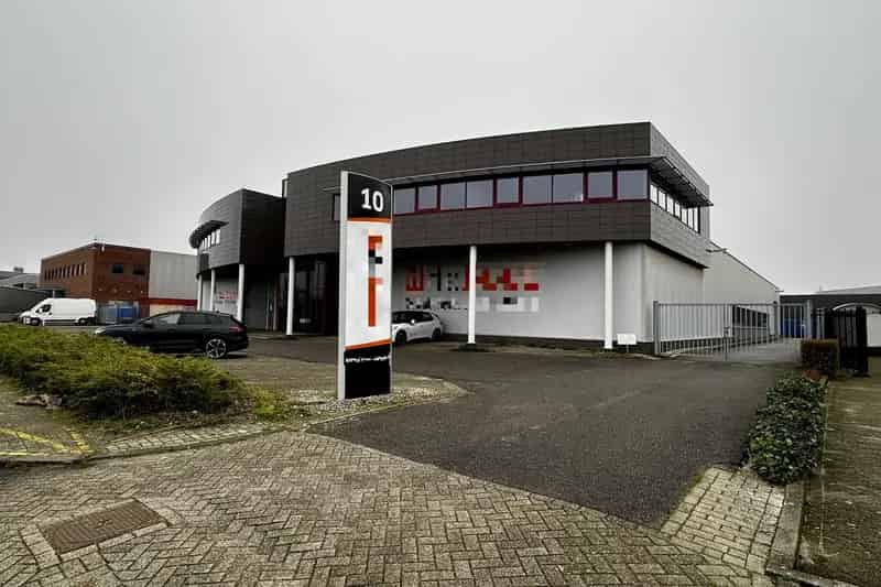 Bedrijfshal te Huur Alphen aan den Rijn Curieweg 10