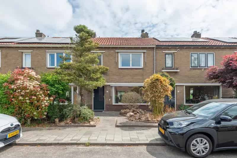 Huis te koop Hilversum Staatsliedenkwartier 4 slaapkamers