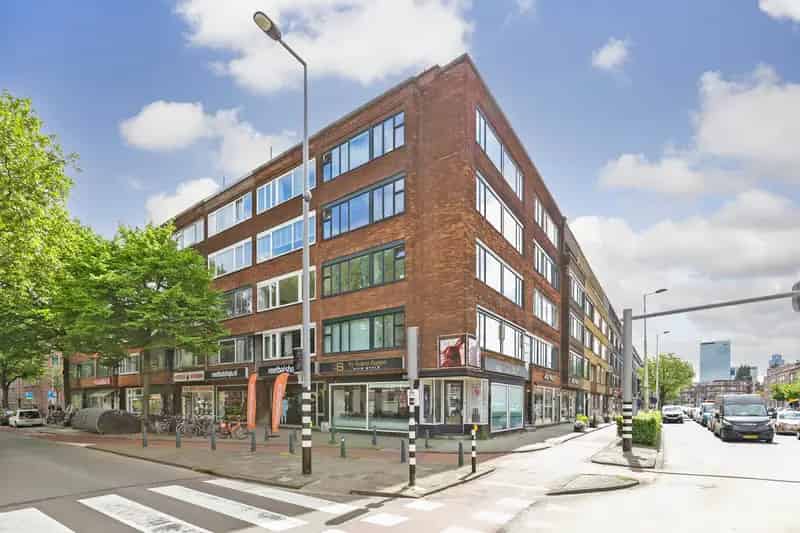 Rotterdam Bergpolder: Ruim Dubbel Bovenhuis met Dakterras