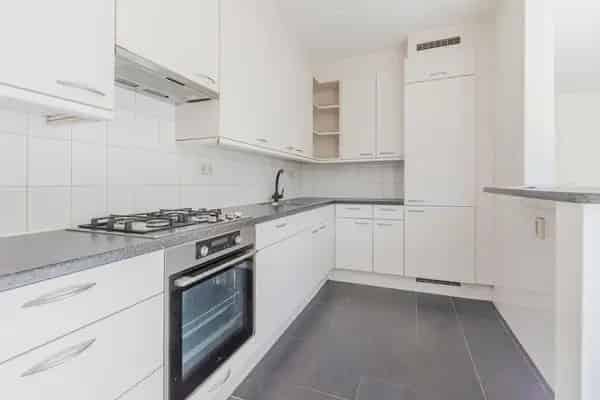 4 Slaapkamers 2 Badkamers Ruime woning Druten Zuidtuin