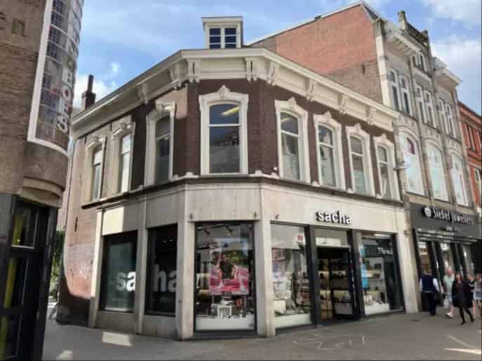 Winkel te Huur Heuvelstraat Tilburg 85m2 Stadscentrum