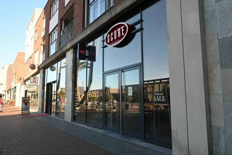 Winkel te huur Raadhuisplein Drachten 174m2