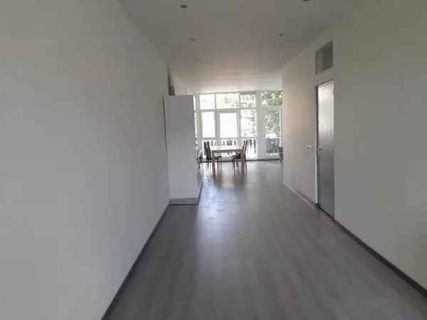Studio Rotterdam Noord 70m2 Inclusief Gas Water Licht Internet