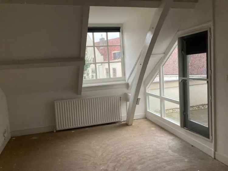 Appartement Te Huur in 25, Oude Bornhof, Zutphen, Gelderland