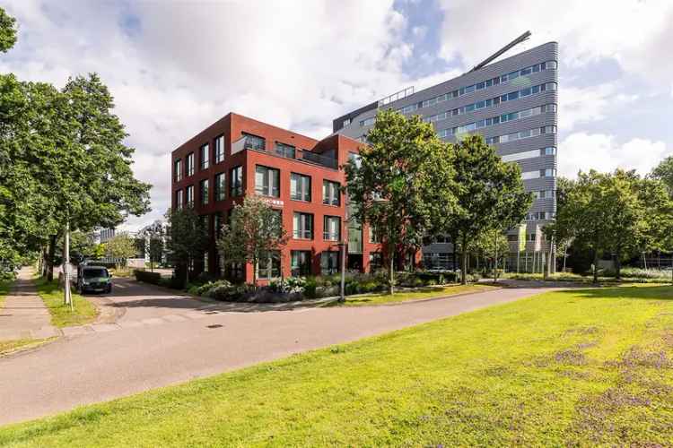 Kantoor Delft | Zoek kantoren te huur: Delftechpark 37-A 2628 XJ Delft [funda in business]