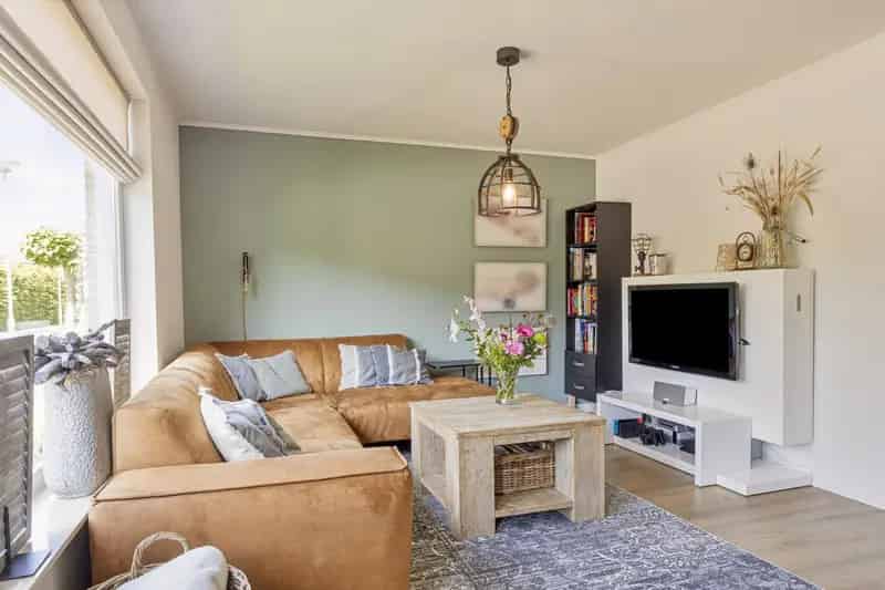Woningruil Baarlo: Ruime 4 Slaapkamers Zwembad Royale Tuin