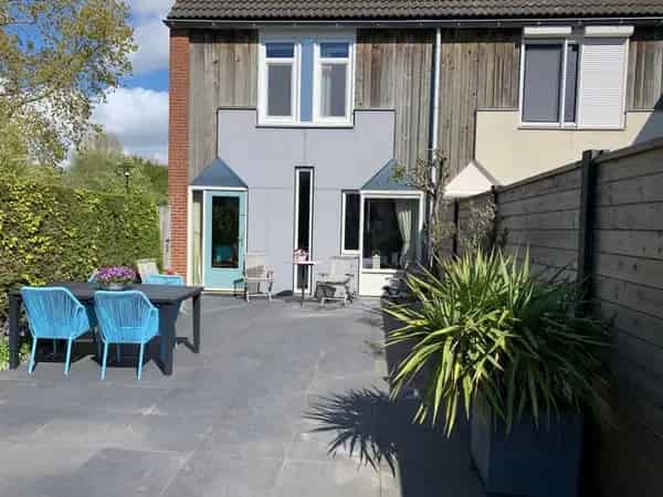 Ruime Eindwoning Vlissingen Papegaaienburg Gemeubileerd
