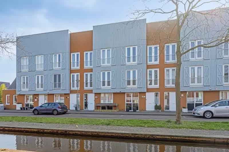 Huis te koop Groote Wielenlaan Rosmalen 4 slaapkamers luxe keuken serre