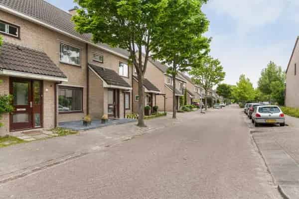 Ruime Tussenwoning Almere Muziekwijk 3 Slaapkamers