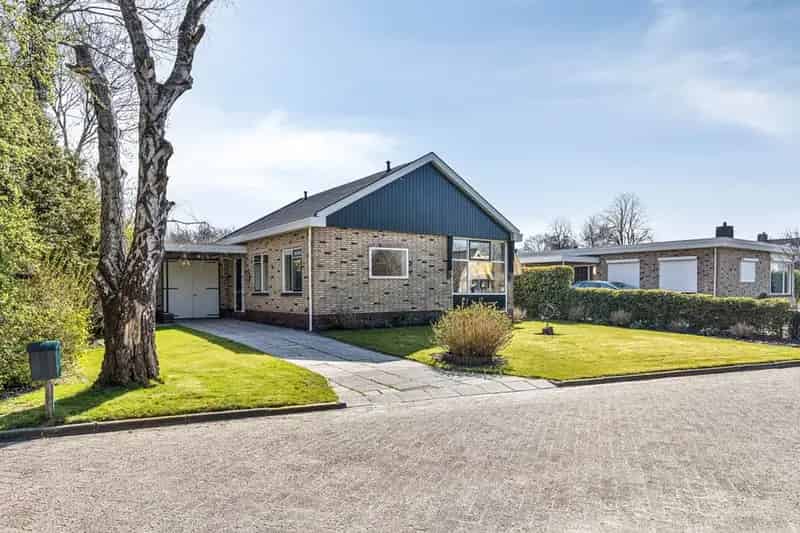 Gelijkvloerse Bungalow Abbekerk Ruime Tuin Garage Vrij Uitzicht