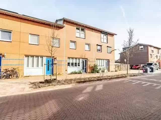 Tussenwoning te koop Den Haag 5 slaapkamers 123m²