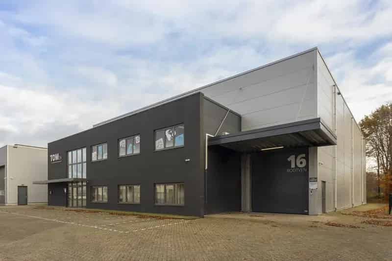 Bedrijfsgebouw te huur Bladel 760m2