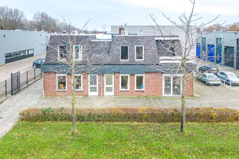 Kantoorruimte te huur Tilburg Loven 141m2 gerenoveerd