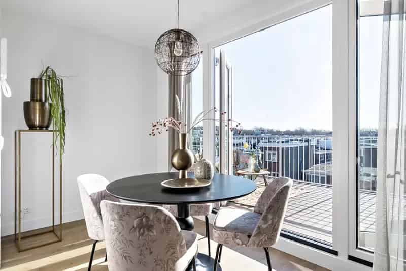 Luxe gerenoveerde bovenwoning Den Haag Tesselseplein
