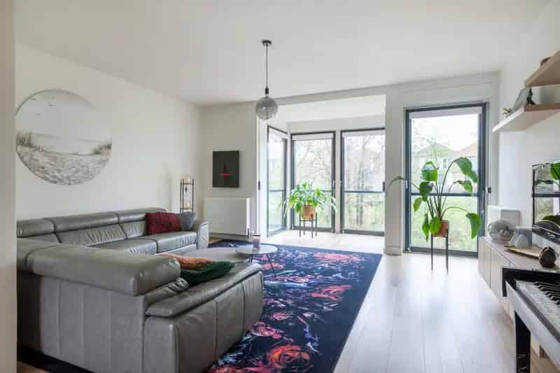 Waterwoning Woerden 3 slaapkamers moderne keuken ruim terras