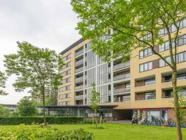 3 Kamer Appartement Leiden Lasserstraat 90m2 Prive Parkeerplaats