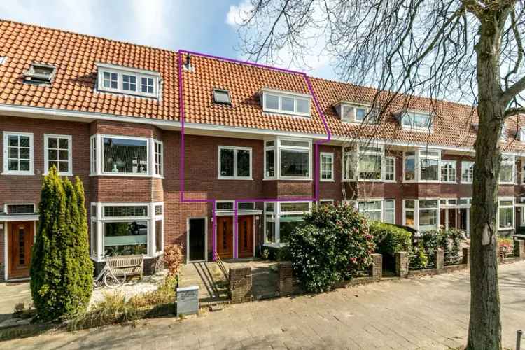 Jaren 30 Bovenwoning Haarlem 118m2 Geheel Gemoderniseerd