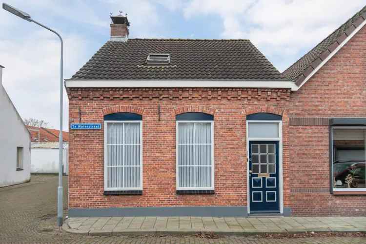 Gezellige Hoekwoning met Garage nabij Dorpsvoorzieningen