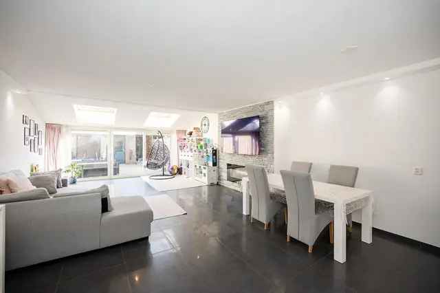 Tussenwoning 4 kamers 130m2 Maarssen