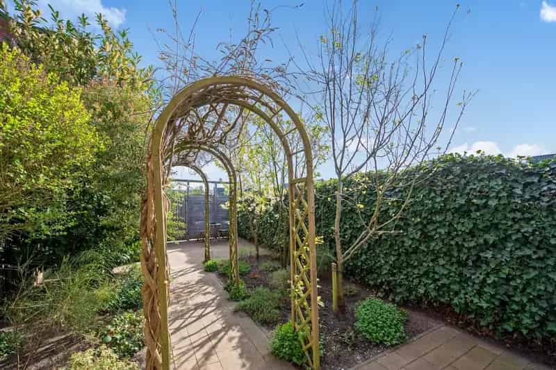 Huis te koop Delft: 4 slaapkamers, Energielabel A, Tuin