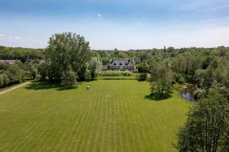 Luxe Landhuis Wassenaar: 5 Slaapkamers Paardenfaciliteiten Grote Kelder