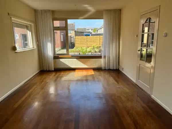 Te Koop Sociale Huurwoning 3 Slaapkamers Tuin Kopen Naar Wens Regeling